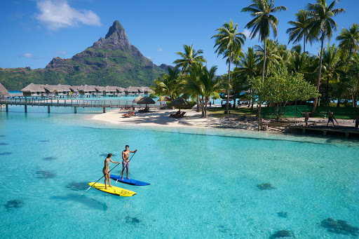 Bora Bora, by Art In Voyage