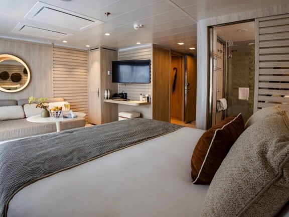 Deluxe Suite - Deck 3
